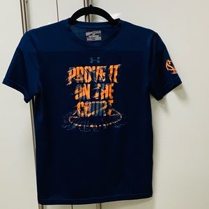 Under Armour Heatgear Loose Fit “Prove It On The Court” t-shirt Blue Boys Medium
